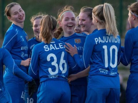 Naiste karikavõistluste poolfinaal 24.05 TABASALU ARENAL