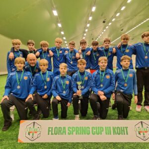 2009 sinine grupp saavutas Flora Spring Cupil 3. koha!
