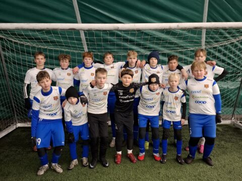 2013 valge grupi poisid osalesid Volta Cupil