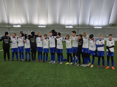 2014 sinine saavutas Pärnus Kolme Linna turniiril II koha