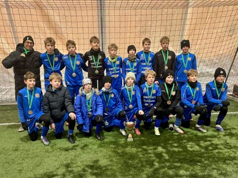 2013 grupp tõi Arena Winter Cupilt koju III koha