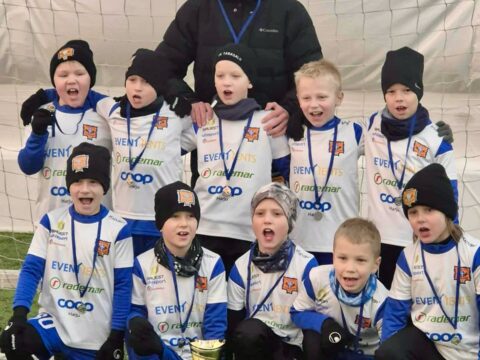 2018 sinise grupi poisid osalesid 3 linna turniiril Haapsalus väga edukalt