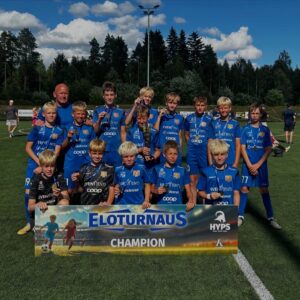2014 poisid tõid Soomest Hyvinkää Eloturnauselt koju võidukarika!
