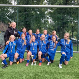 Meie tüdrukud tõid Soomest PPJ Girls Cupilt koju võidukarika!